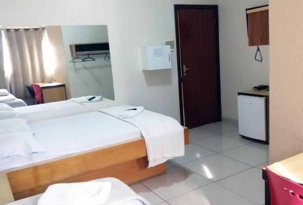 Dok Brasilia Hotel Unidade Aguas Claras Тагуатінга Екстер'єр фото
